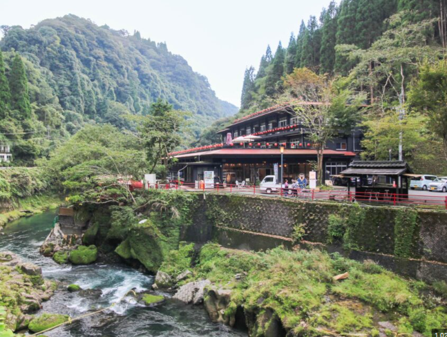 Tattoo-friendly private open-air hot spring bath at Yamanoyu Kawaoto in Kirishima